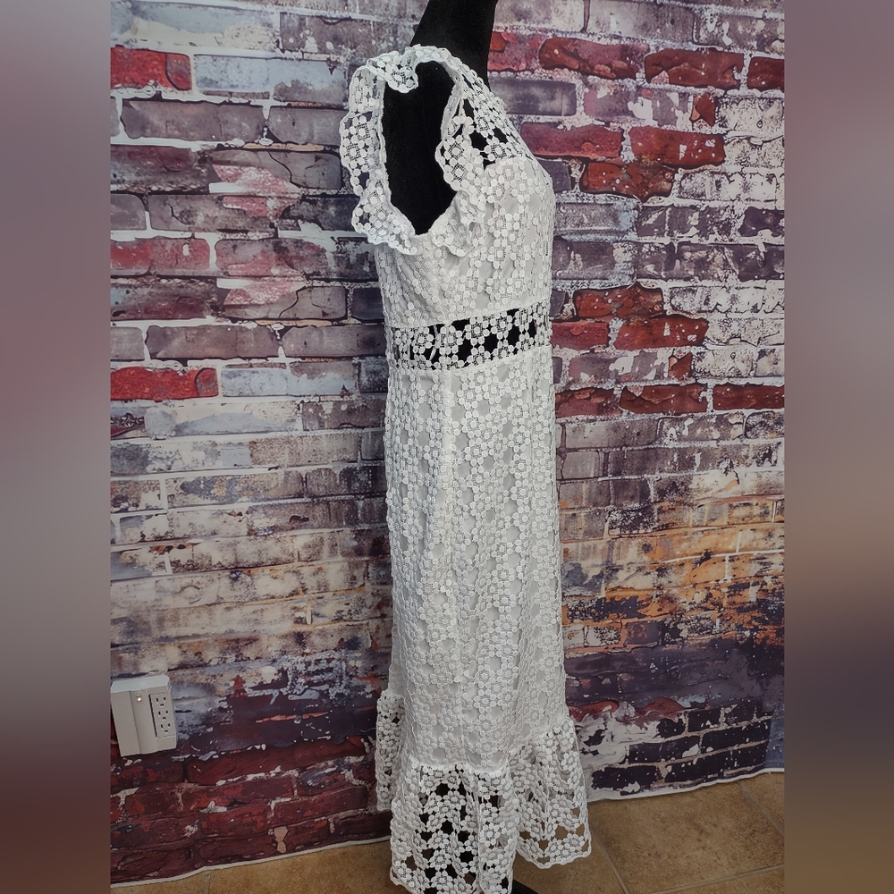 Petal & Pup White Crochet Midi Dress - Picture 4 of 13